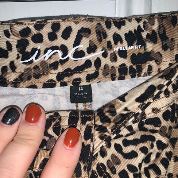 INC Cheetah Skirt! Size 14! - Picture 4 of 4